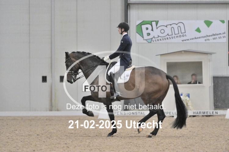 250221 3167