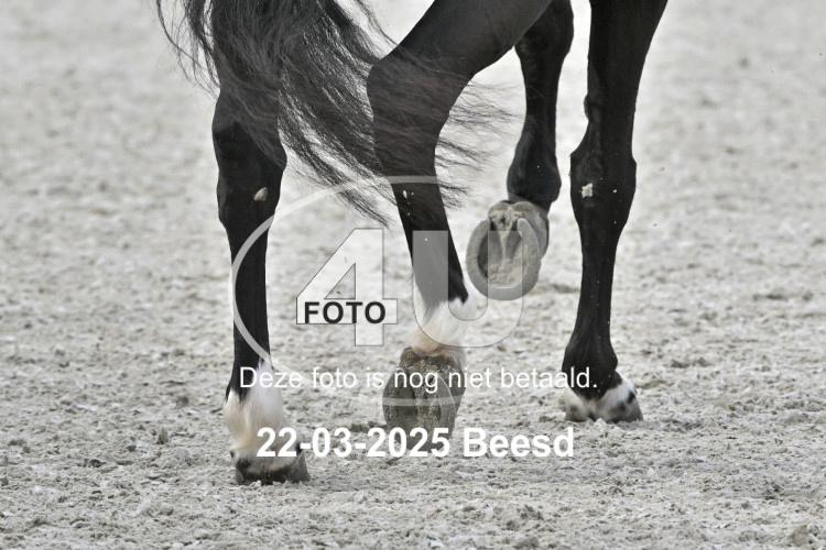 250322 1044