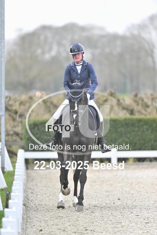 250322 1093