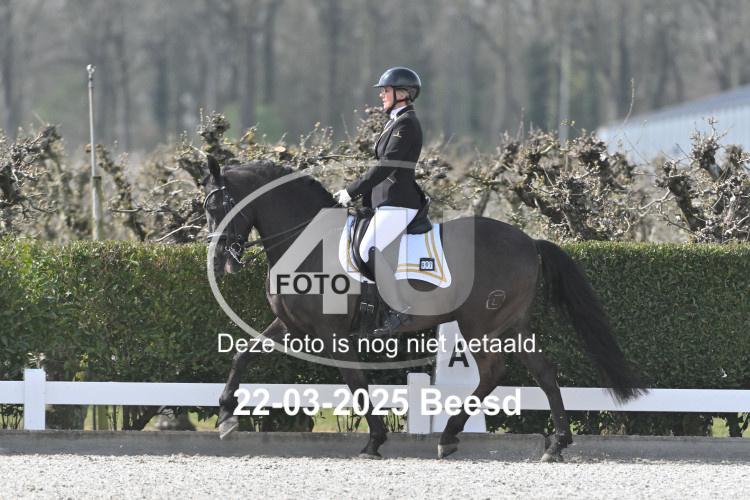 250322 1576
