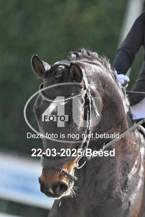 250322 2000