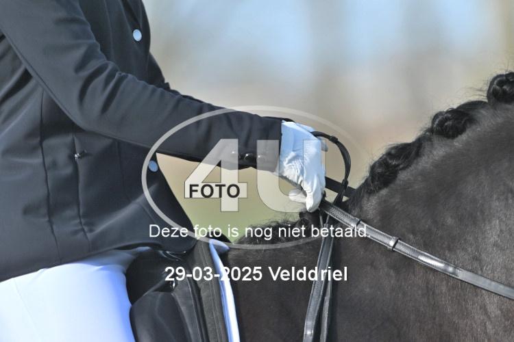 250329 0344