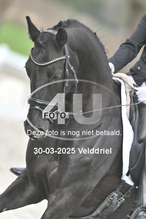 250330 1678