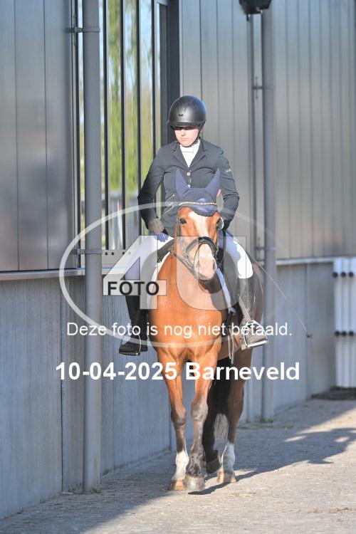 250410 3493
