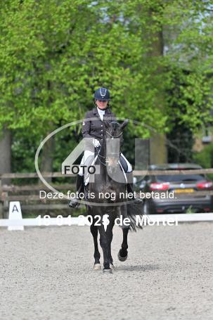 250418 1297