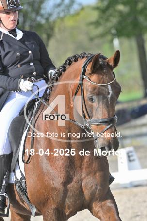 250418 2576