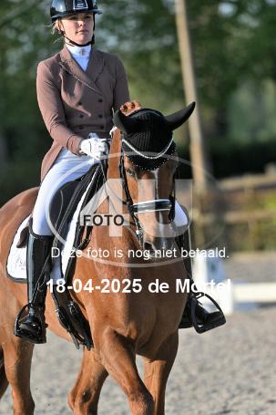 250418 3100
