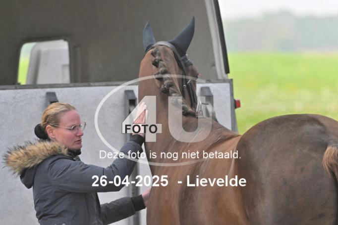 250426 0698