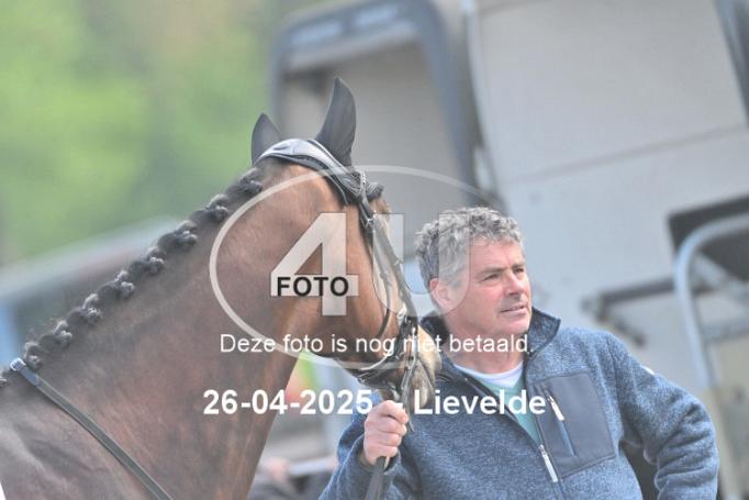 250426 1040