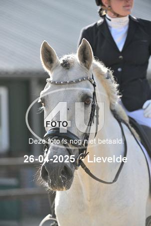 250426 3483