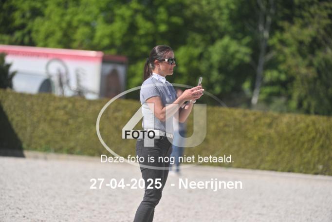 250427 2984