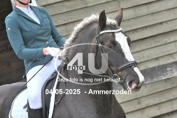 250504 2940