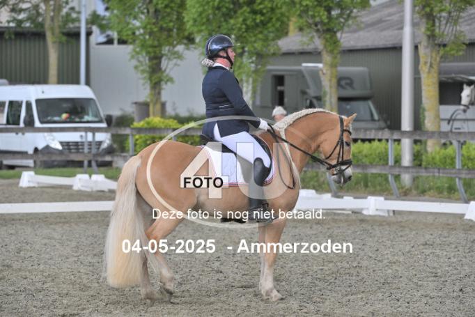 250504 4076