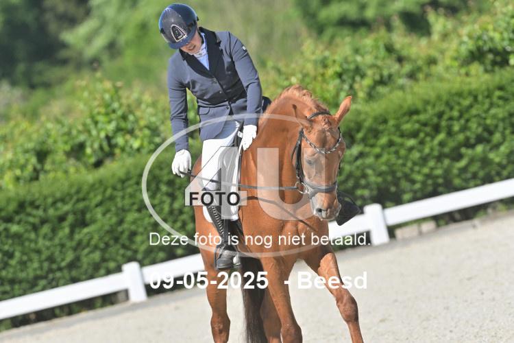 250509 0246