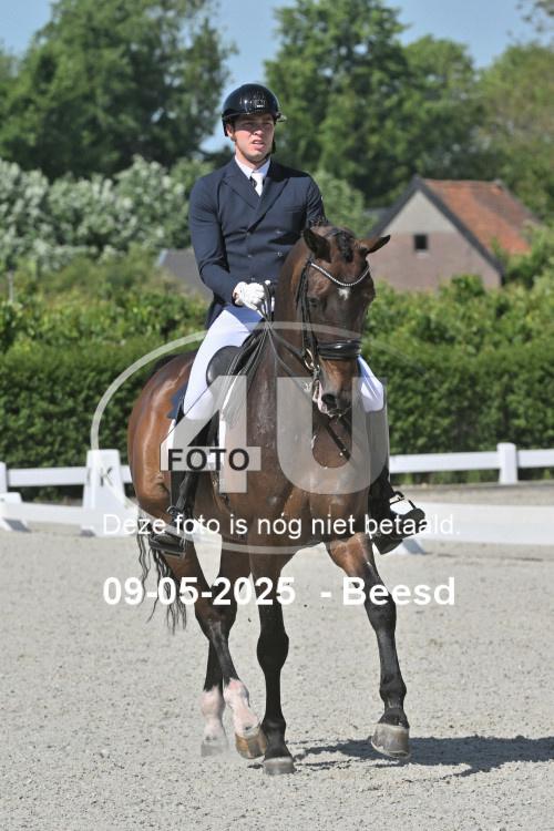 250509 0438