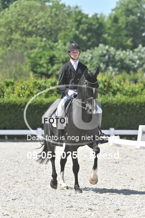 250509 1932