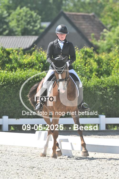 250509 2327