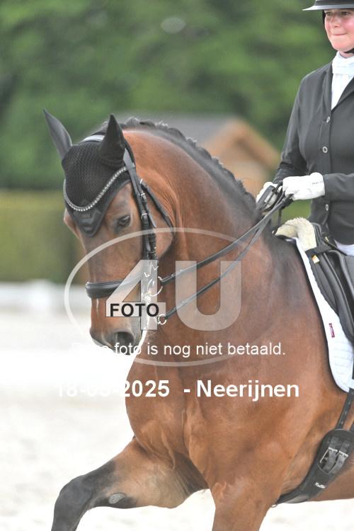 250518 2938