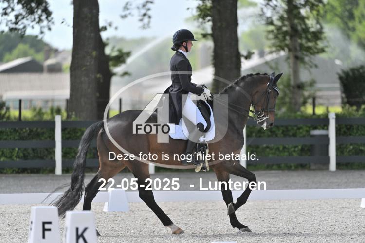 250522 0096
