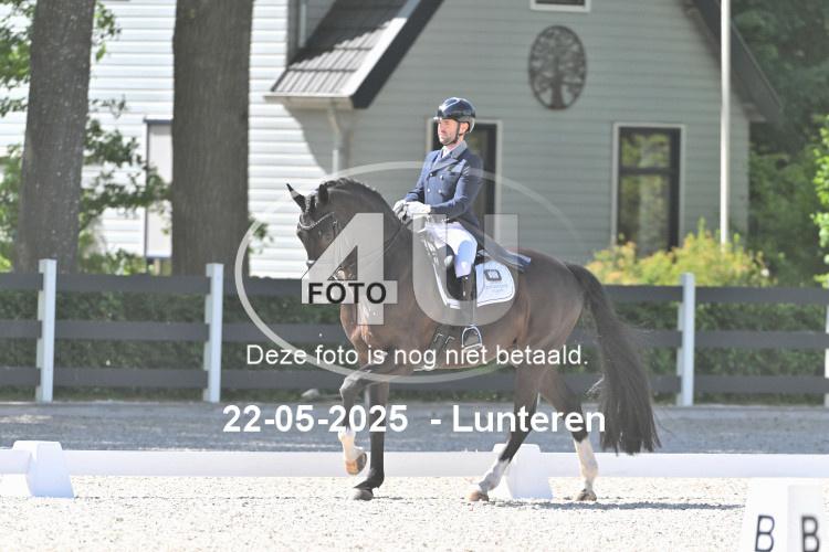 250522 0193