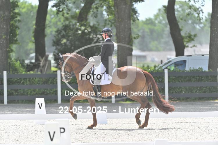 250522 0699