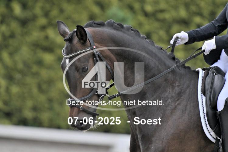 Z12 8326