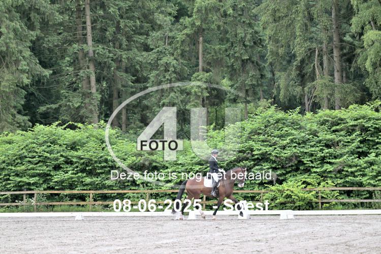 250608  0077