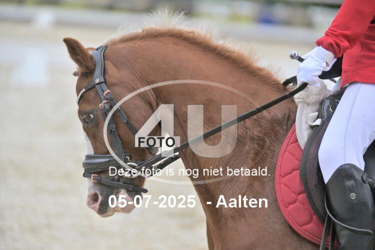 250705 0698