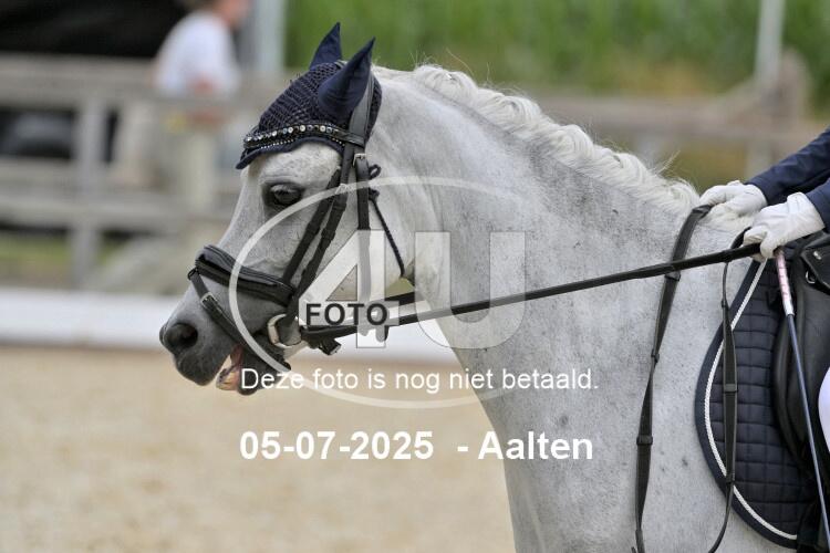 250705 2764