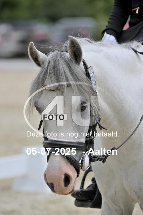 250705 2833