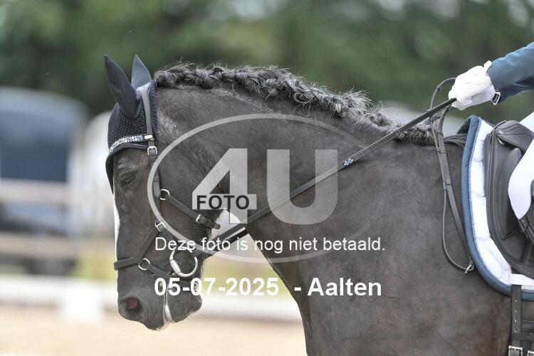 250705 6306