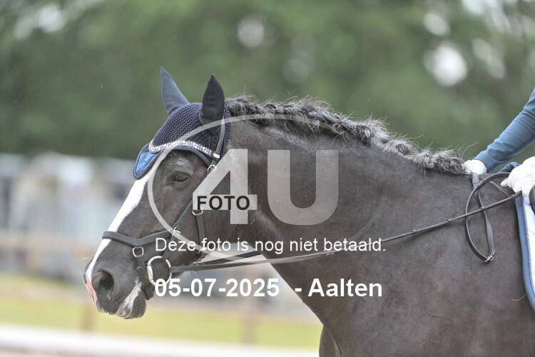 250705 6382