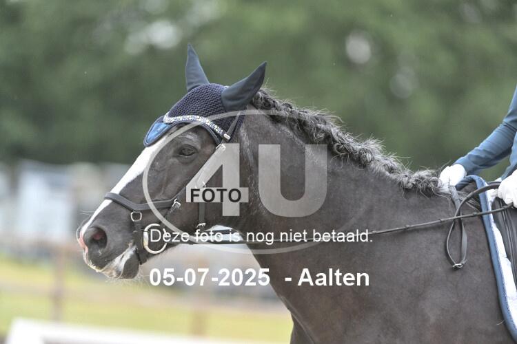 250705 6383