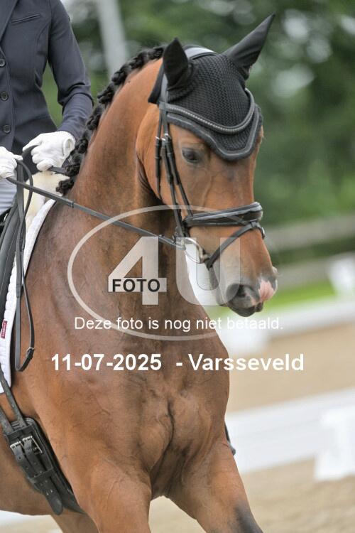 250711 0376