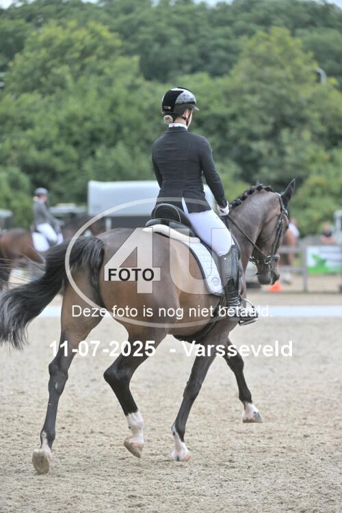 250711 2404