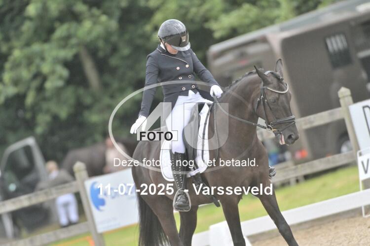 250711 3808