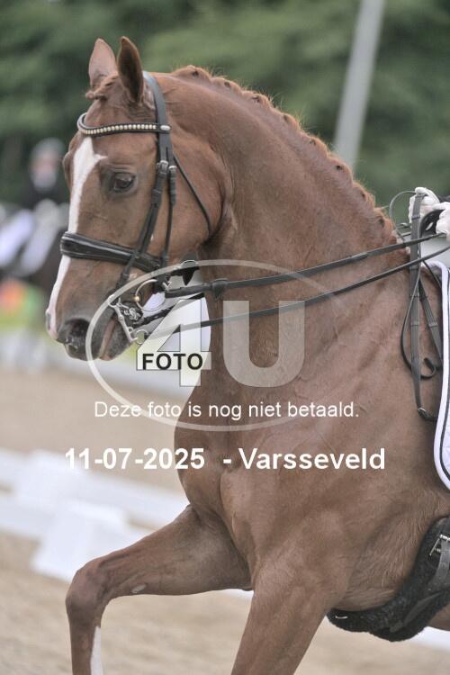 250711 4076