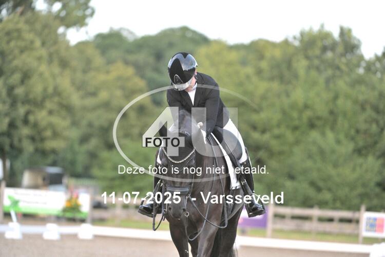 250711 6438