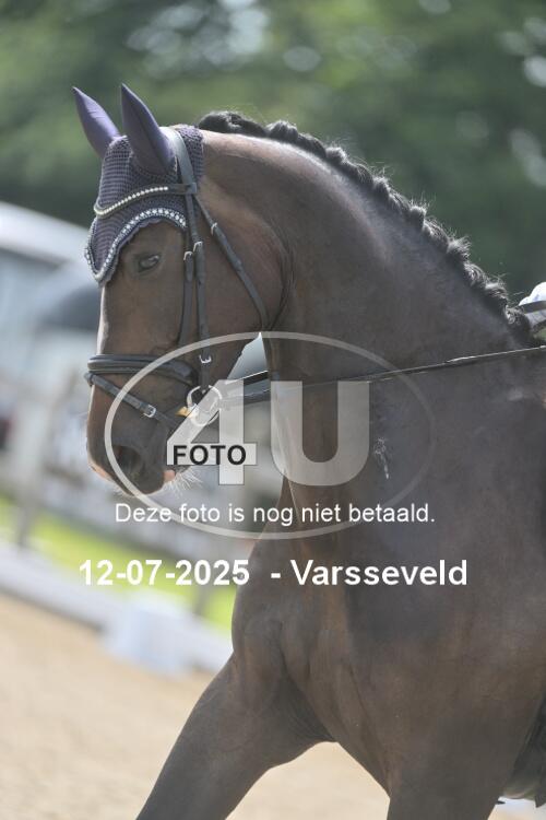 250712 1744