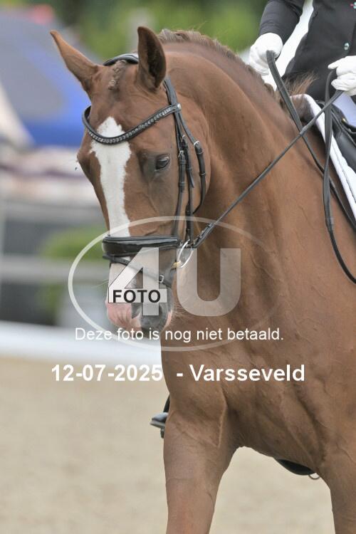 250712 3812