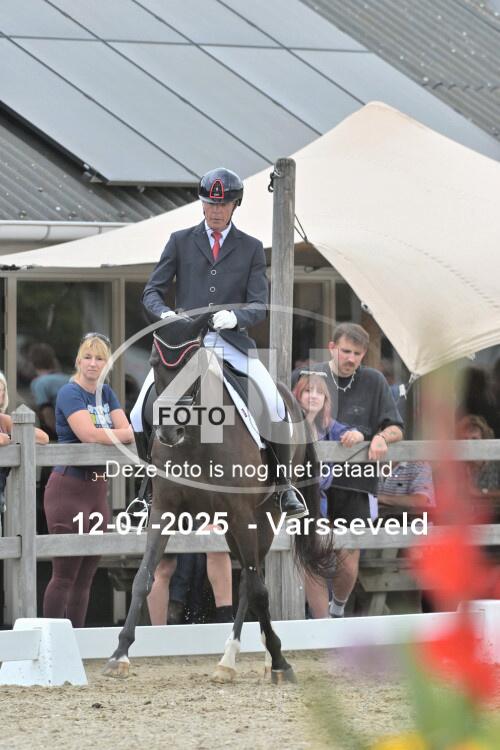 250712 4084
