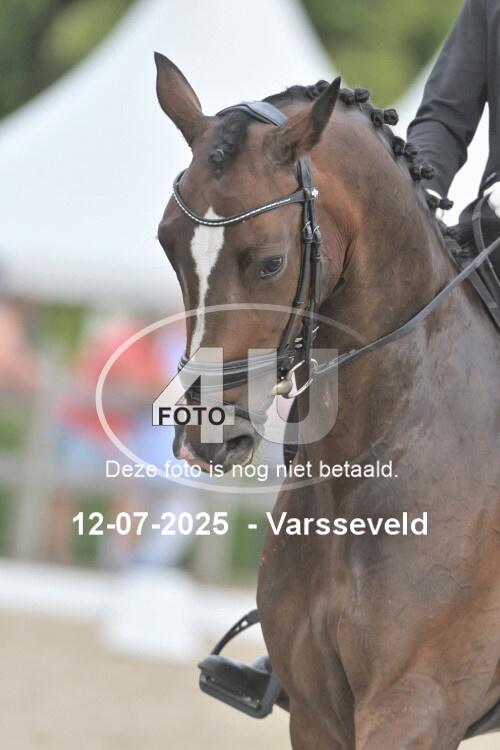 250712 5643