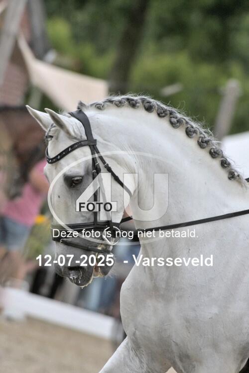 250712 6107