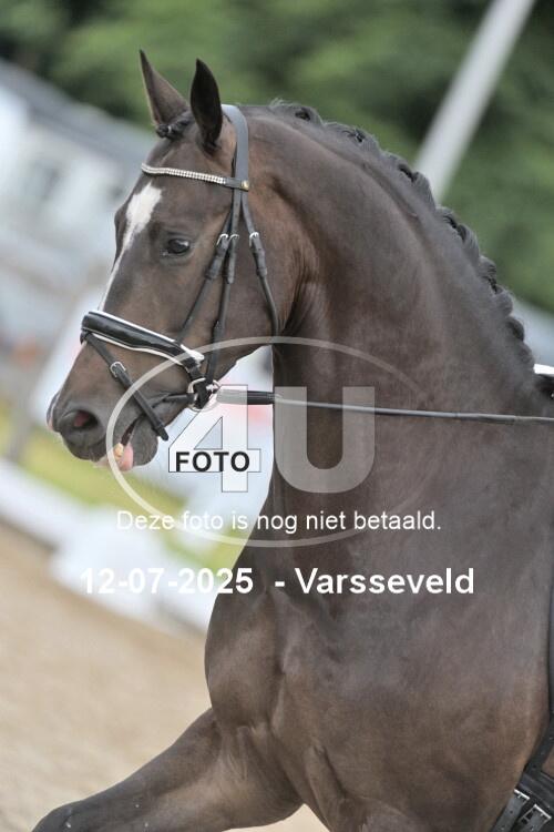 250712 6144