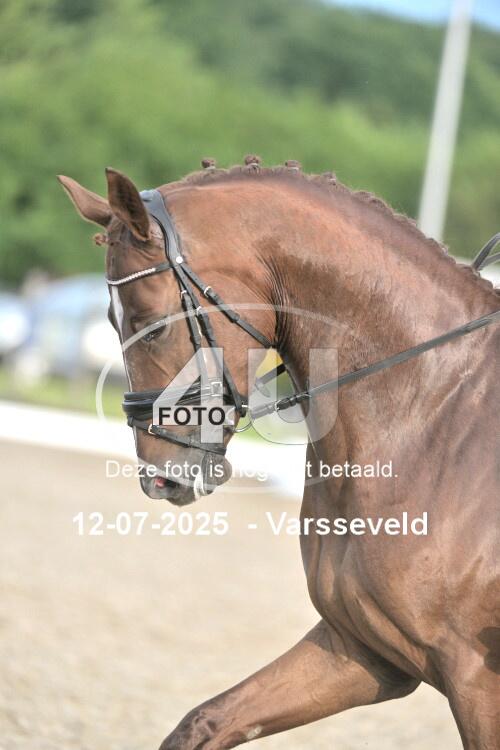 250712 6914