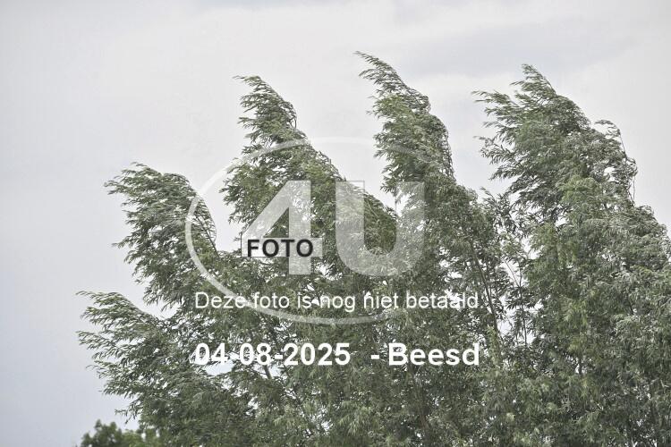 250804 1128