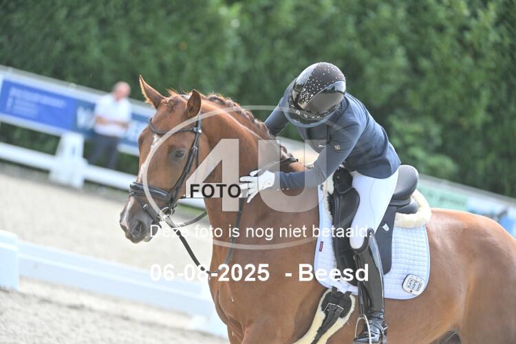 250806 1035