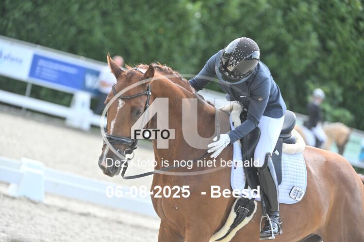 250806 1036