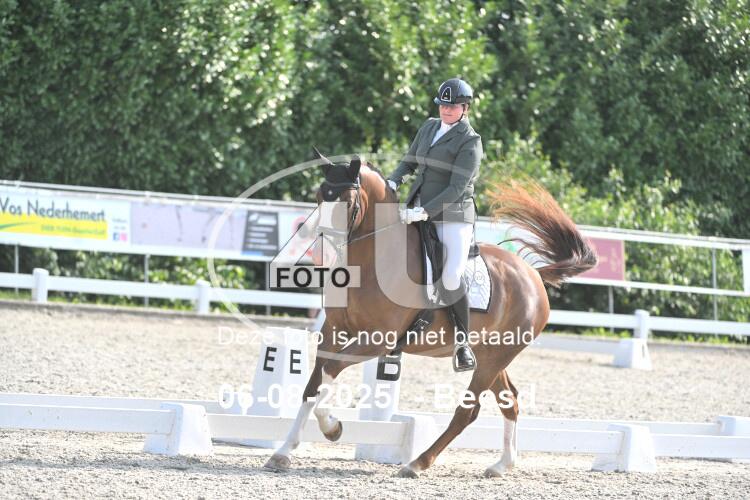250806 1695