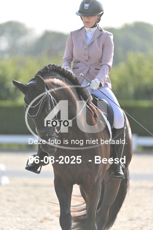 250806 1812